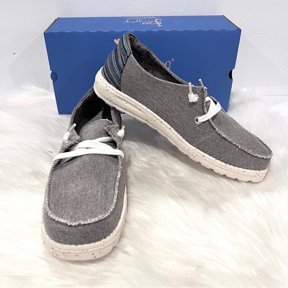 Jellypop Women's Comfort Carter Gray/Blue Canvas Slip On Loafer Shoes - Picture 1 of 7